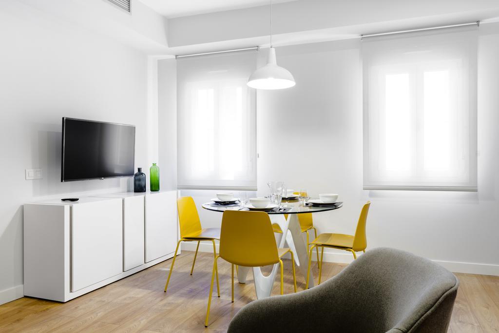 Home Art Apartments Madrid Buitenkant foto